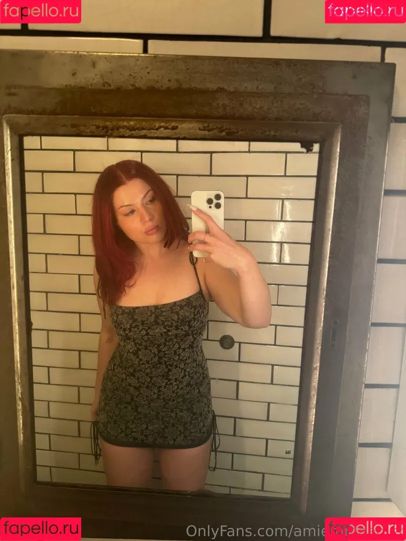 amiemmaadler Onlyfans Photo Gallery 