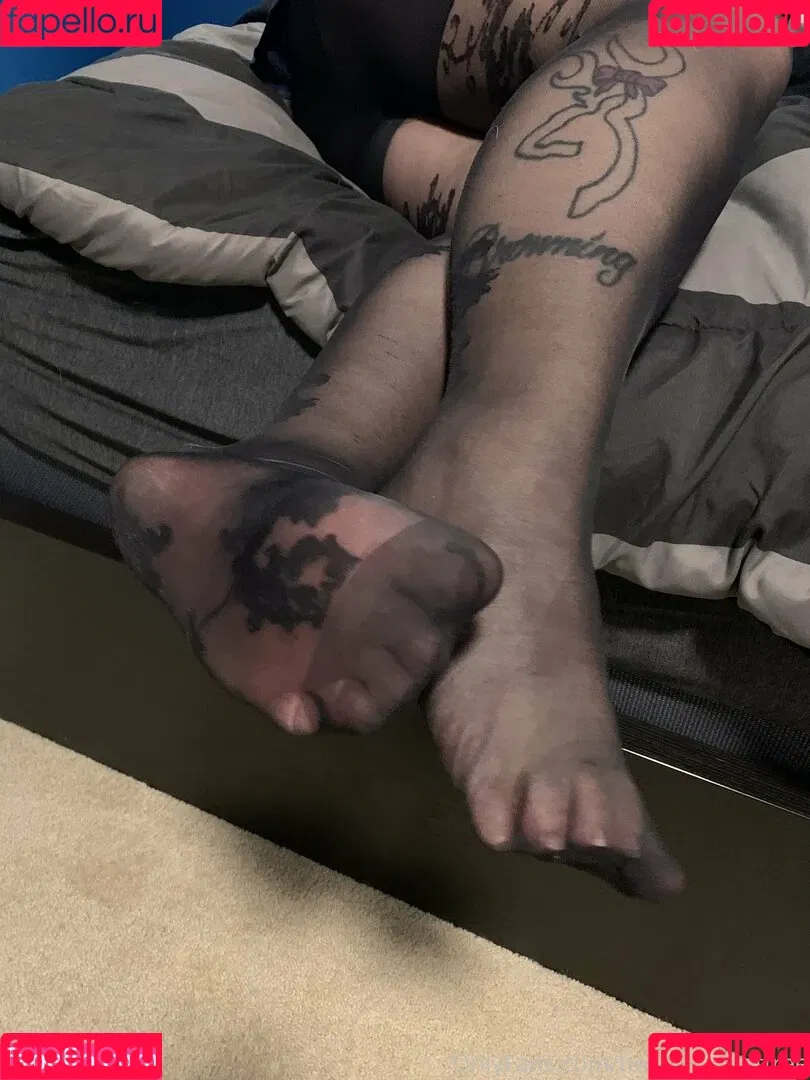 hernylonfeetfree Onlyfans Photo Gallery 