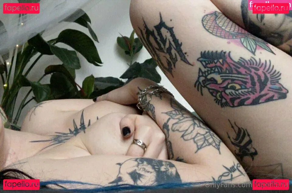 Vipondlad Onlyfans Photo Gallery 