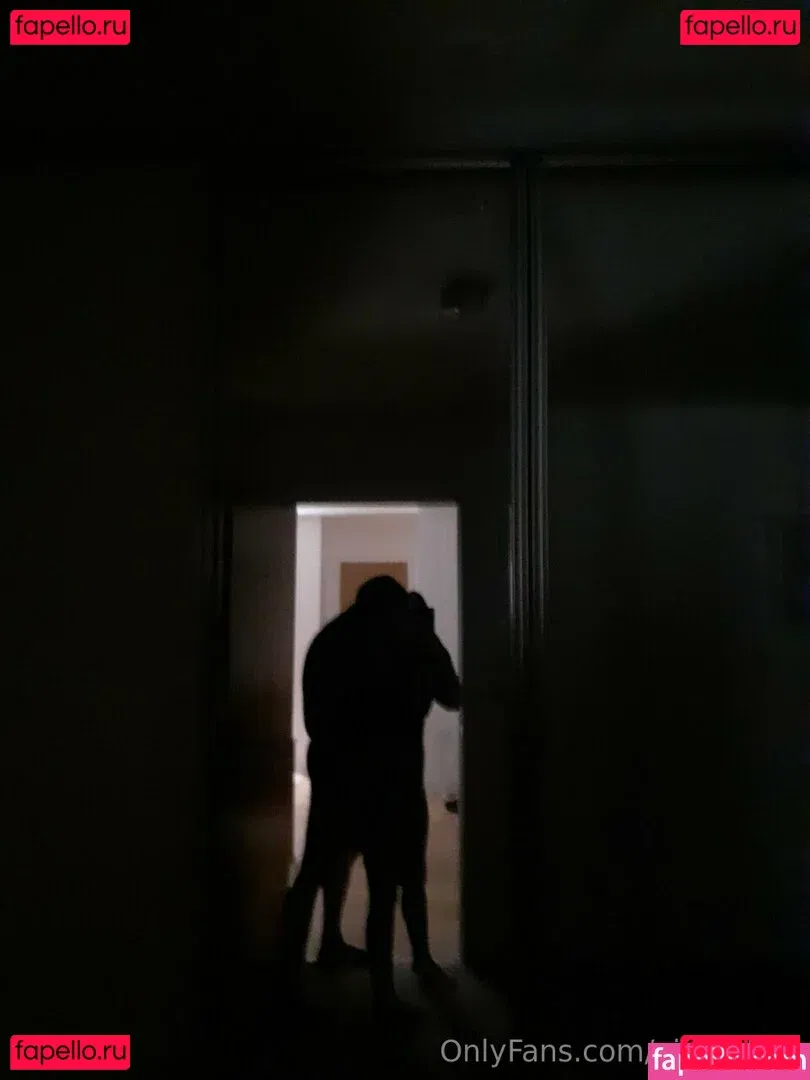 Vipondlad Onlyfans Photo Gallery 