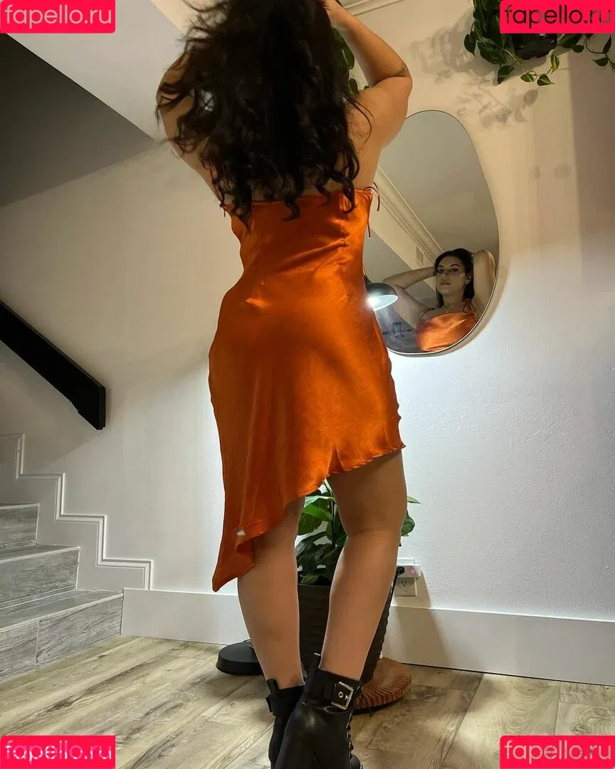 Larissa Cambusano Onlyfans Photo Gallery 