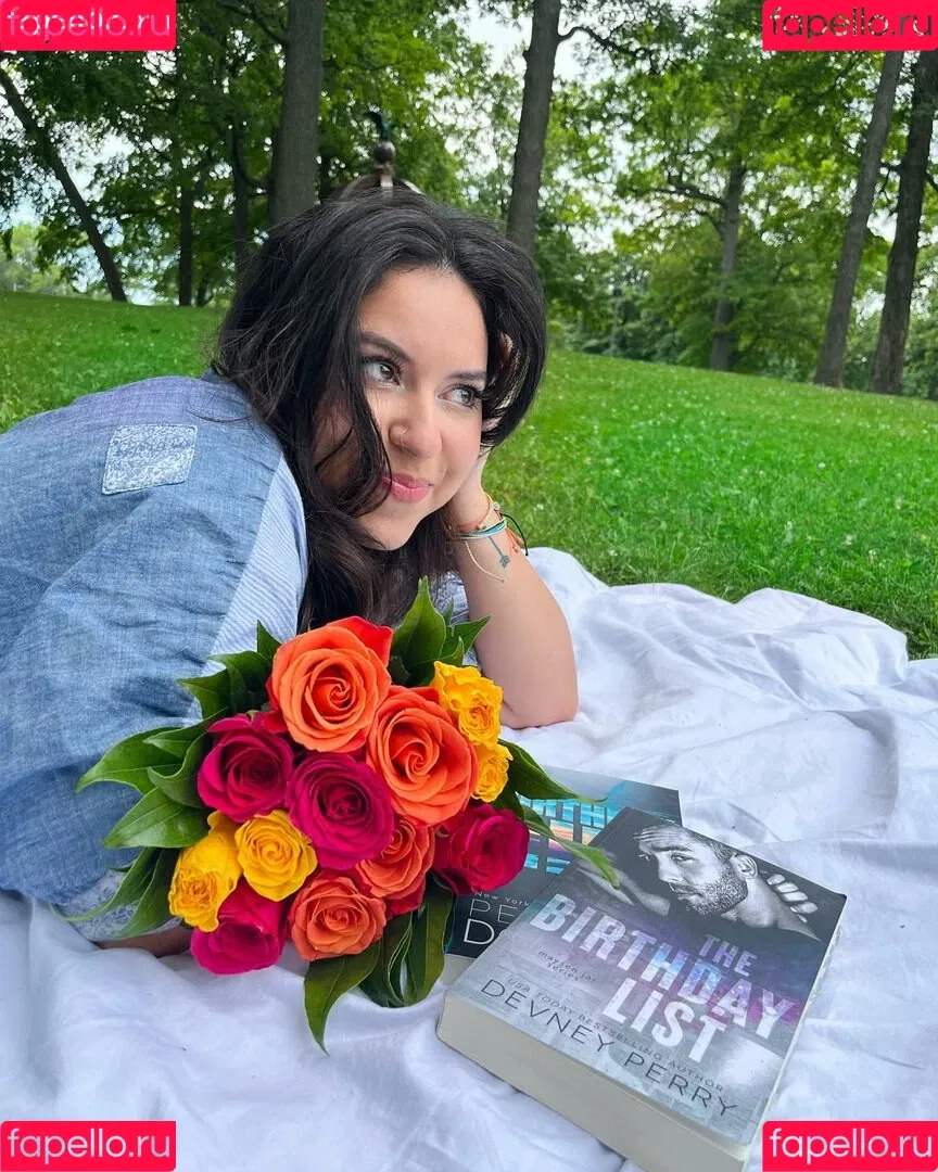 Larissa Cambusano Onlyfans Photo Gallery 