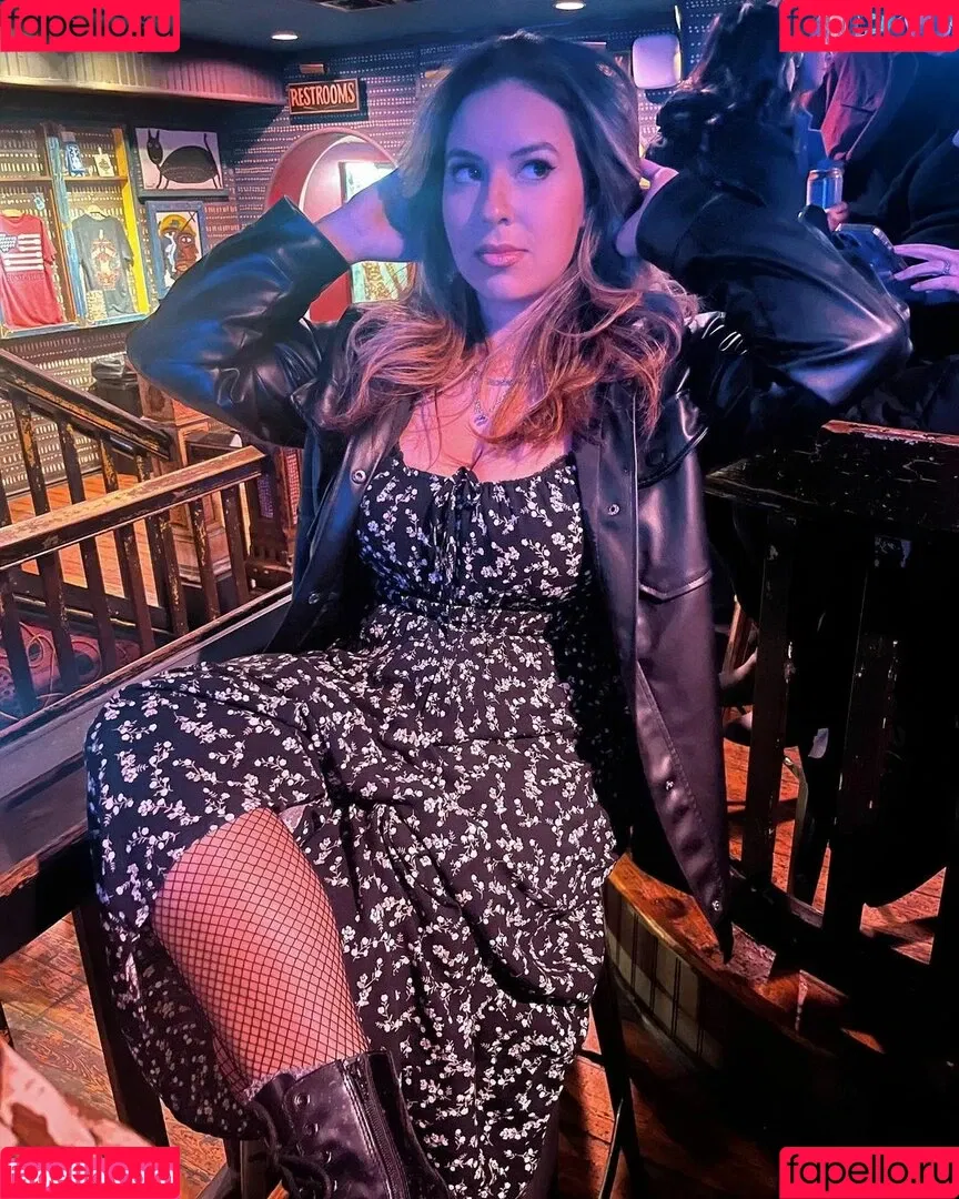 Larissa Cambusano Onlyfans Photo Gallery 