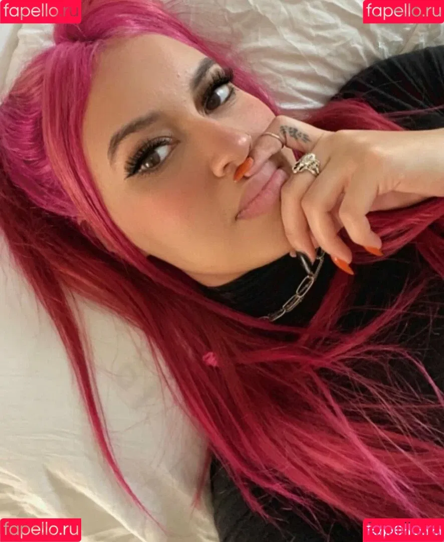 Larissa Cambusano Onlyfans Photo Gallery 