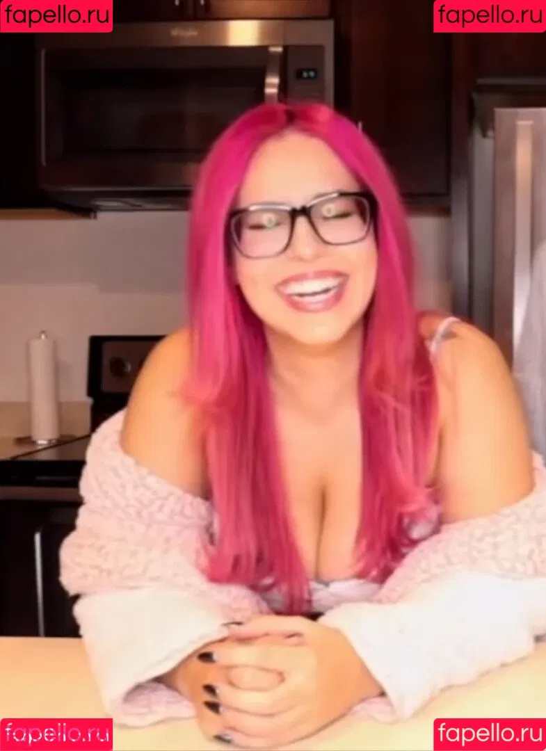 Larissa Cambusano Onlyfans Photo Gallery 