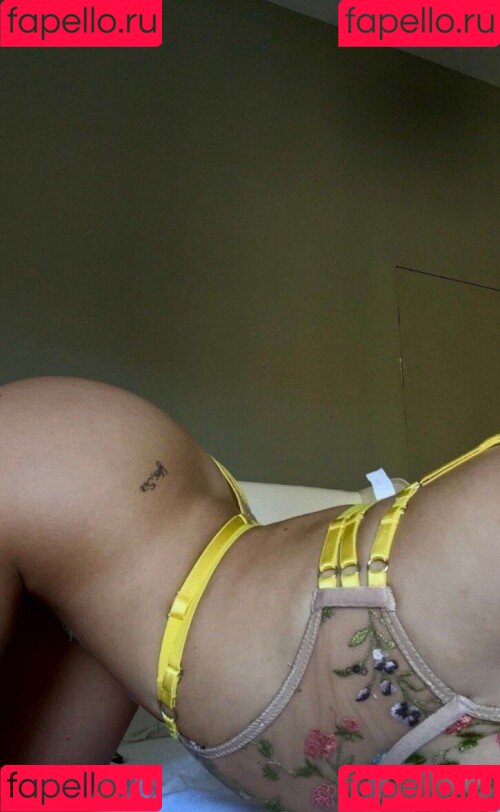 Nikly Onlyfans Photo Gallery 