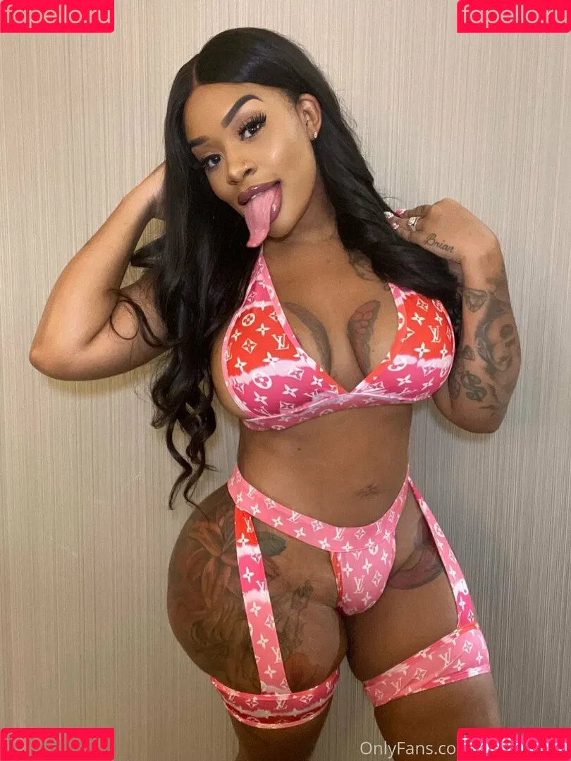 kakeyuncut Onlyfans Photo Gallery 
