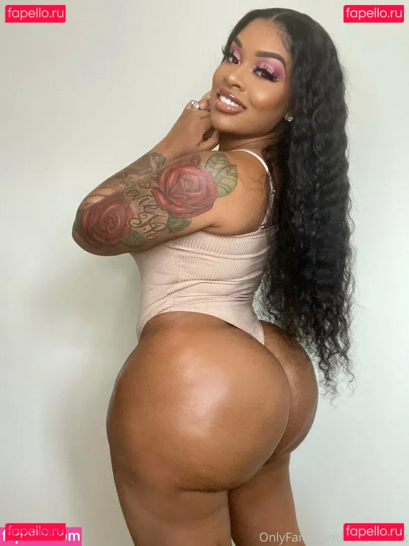 kakeyuncut Onlyfans Photo Gallery 