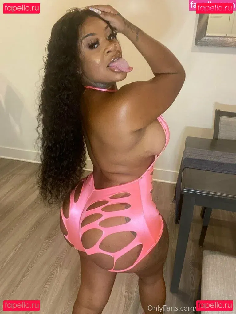 kakeyuncut Onlyfans Photo Gallery 