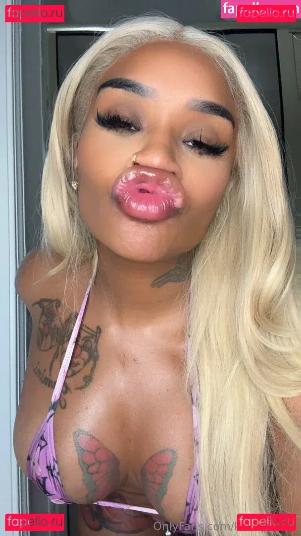 kakeyuncut Onlyfans Photo Gallery 