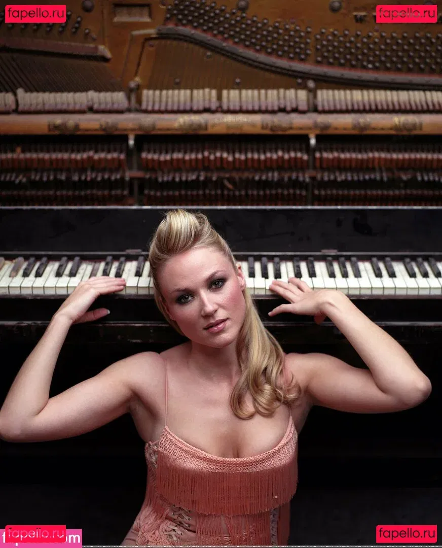 Jewel Kilcher Onlyfans Photo Gallery 