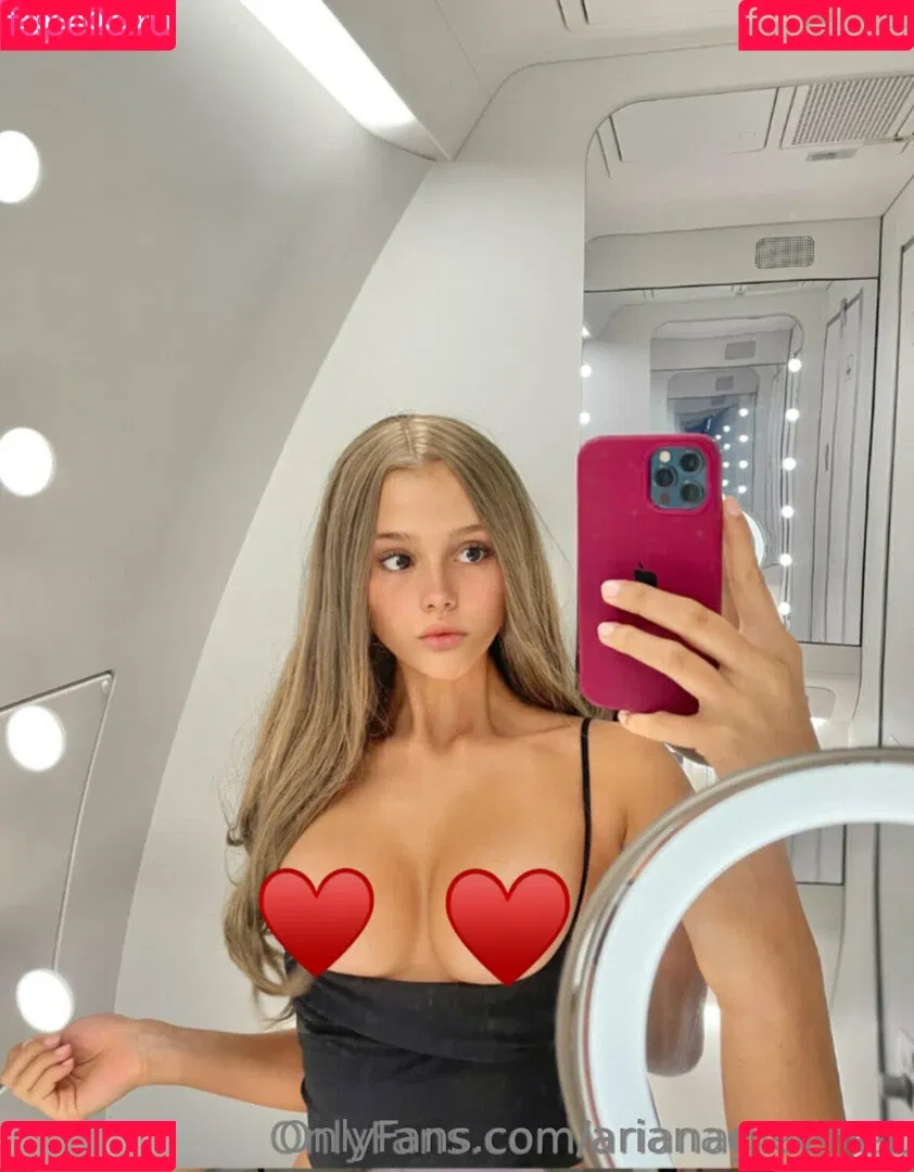arianagreene1 Onlyfans Photo Gallery 
