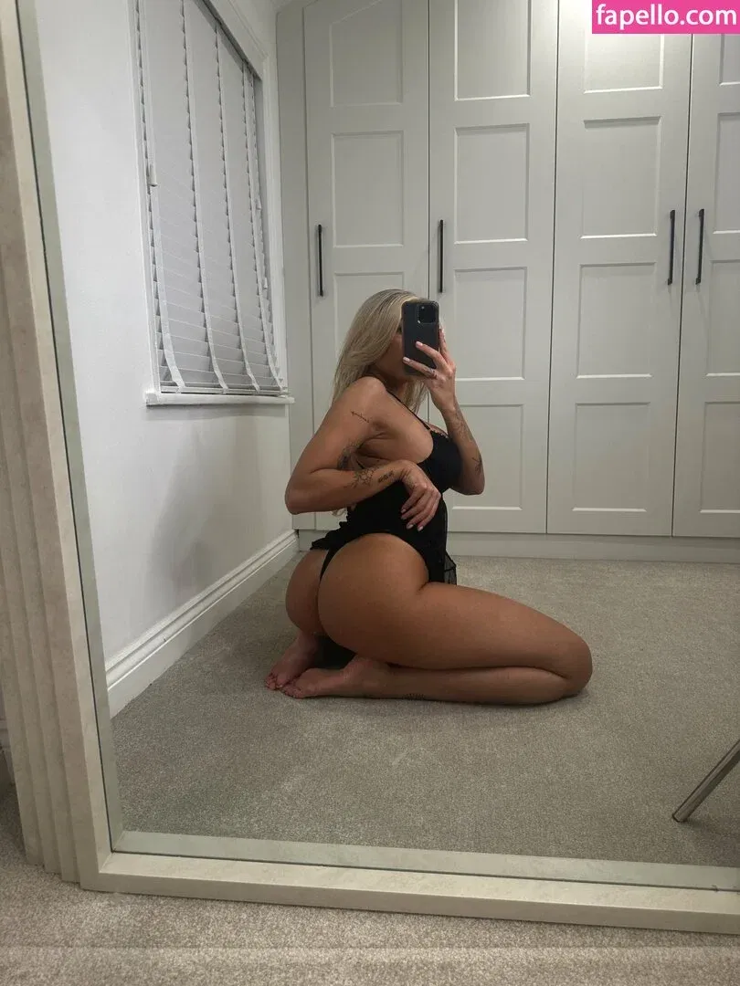 Chelsea Elizbethx Onlyfans Photo Gallery 
