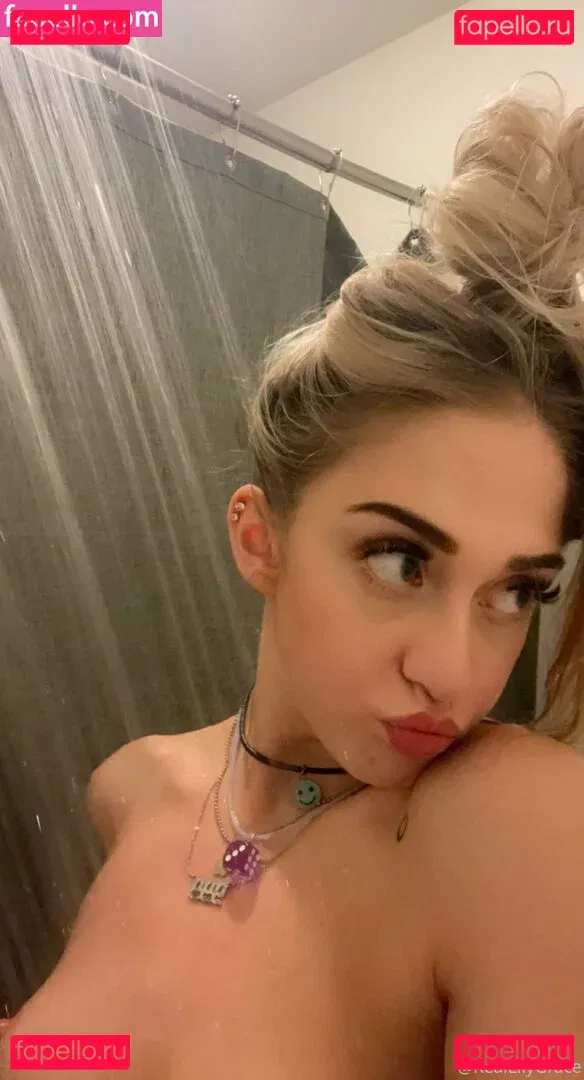 reallilygrace Onlyfans Photo Gallery 