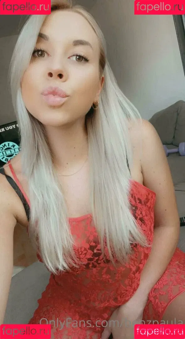 benzpaula Onlyfans Photo Gallery 