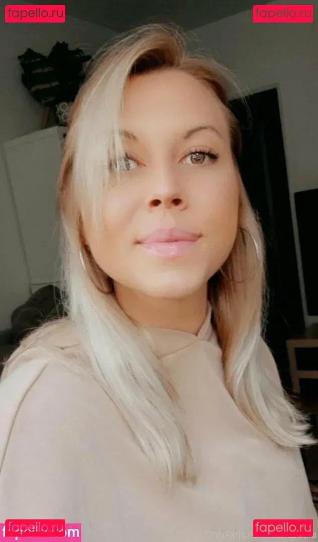 benzpaula Onlyfans Photo Gallery 