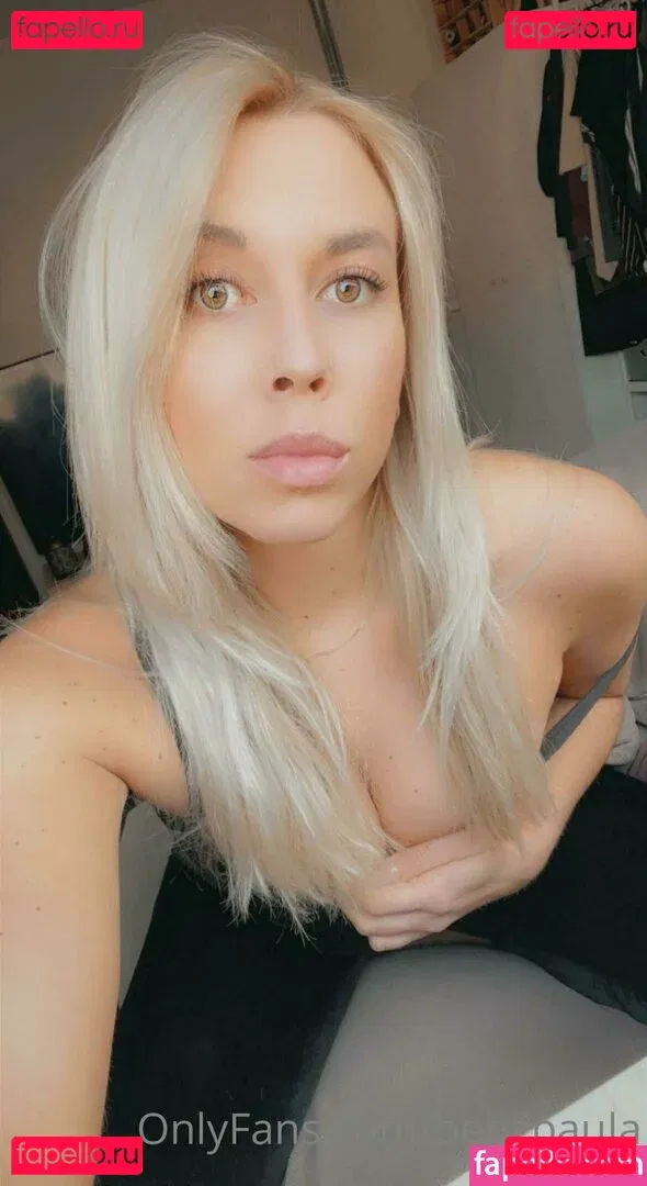 benzpaula Onlyfans Photo Gallery 