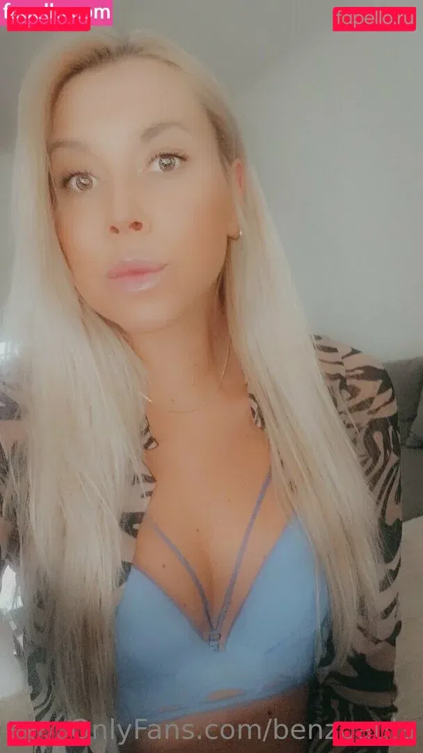 benzpaula Onlyfans Photo Gallery 