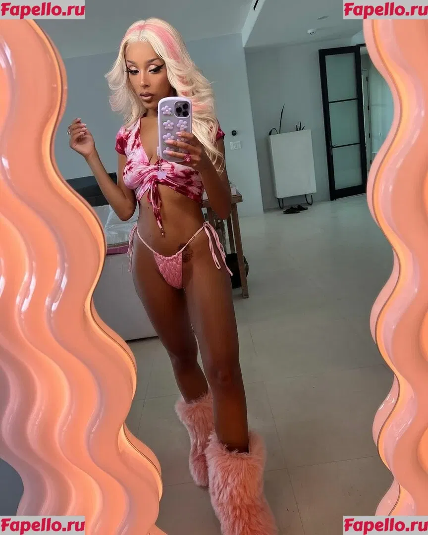 Doja Cat Onlyfans Photo Gallery 