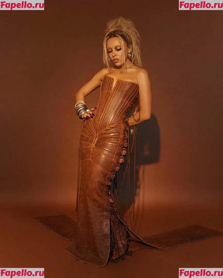 Doja Cat Onlyfans Photo Gallery 
