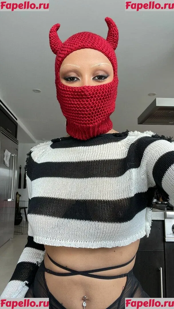 Doja Cat Onlyfans Photo Gallery 