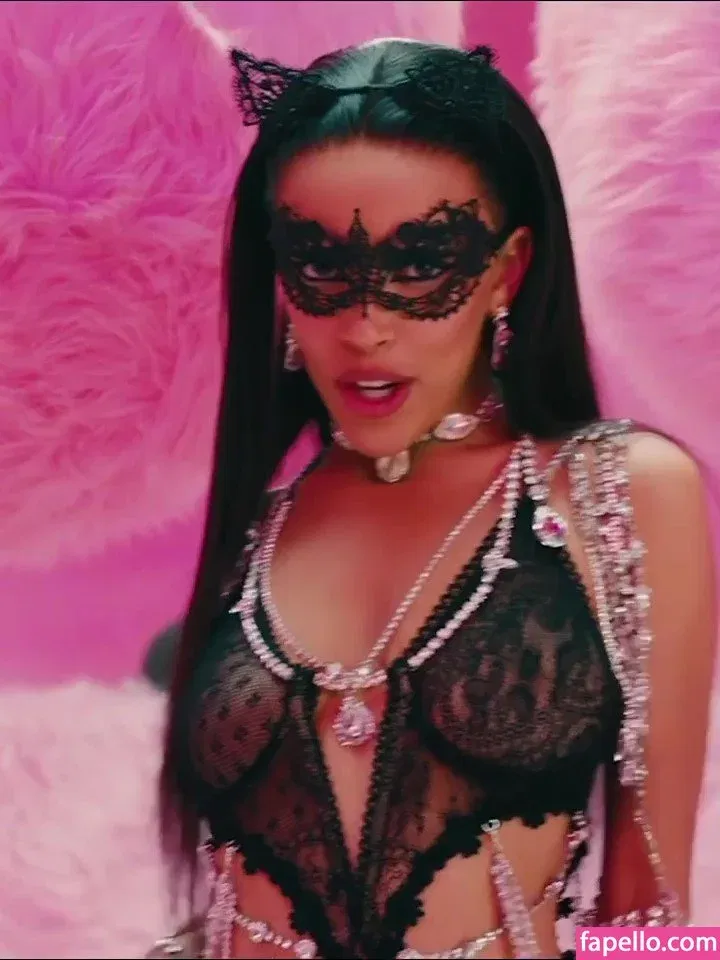 Doja Cat Onlyfans Photo Gallery 