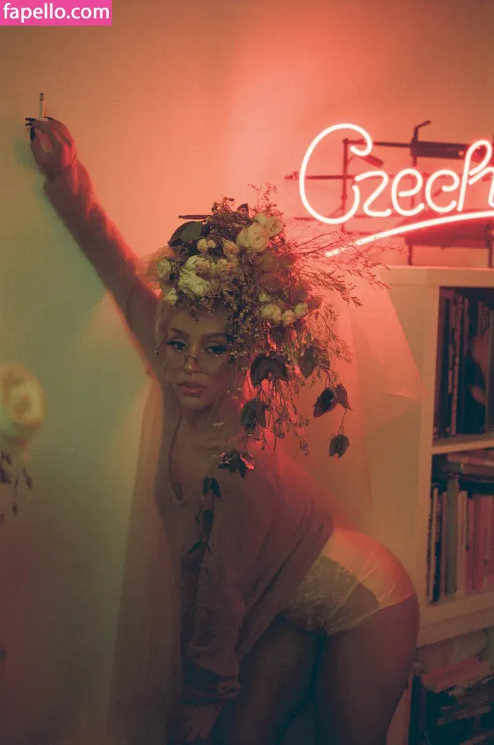 Doja Cat Onlyfans Photo Gallery 