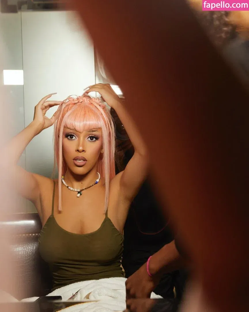 Doja Cat Onlyfans Photo Gallery 