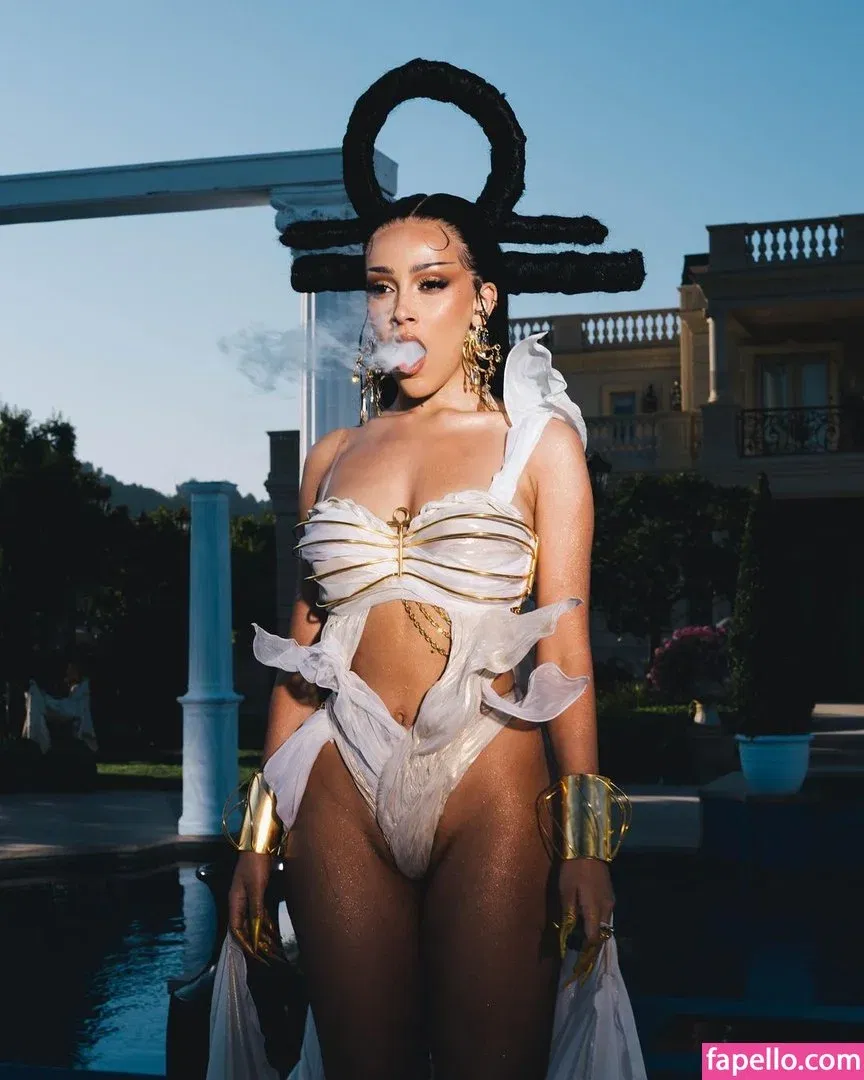 Doja Cat Onlyfans Photo Gallery 