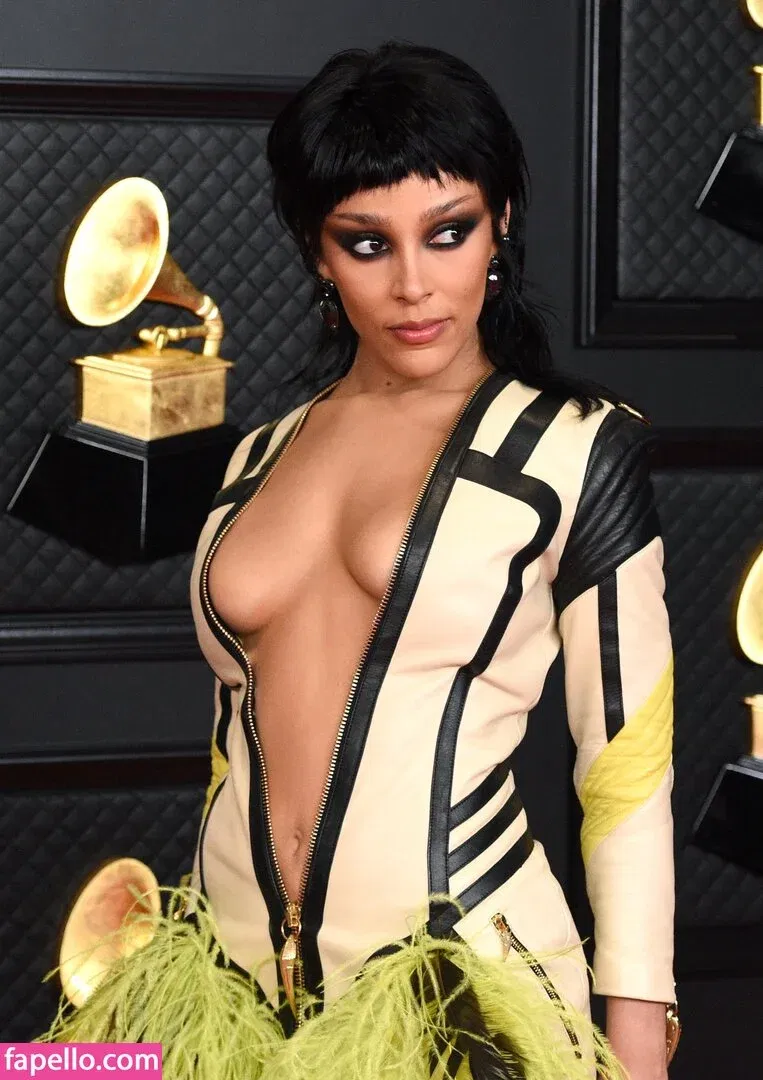 Doja Cat Onlyfans Photo Gallery 