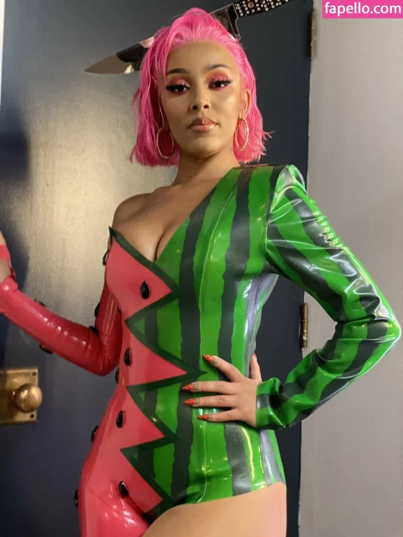 Doja Cat Onlyfans Photo Gallery 