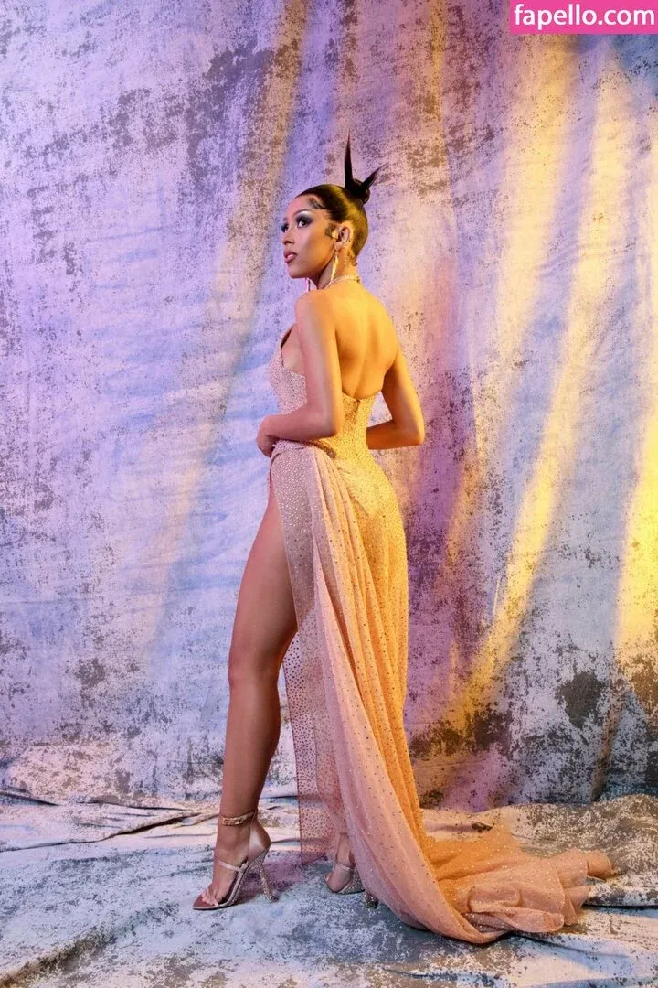 Doja Cat Onlyfans Photo Gallery 