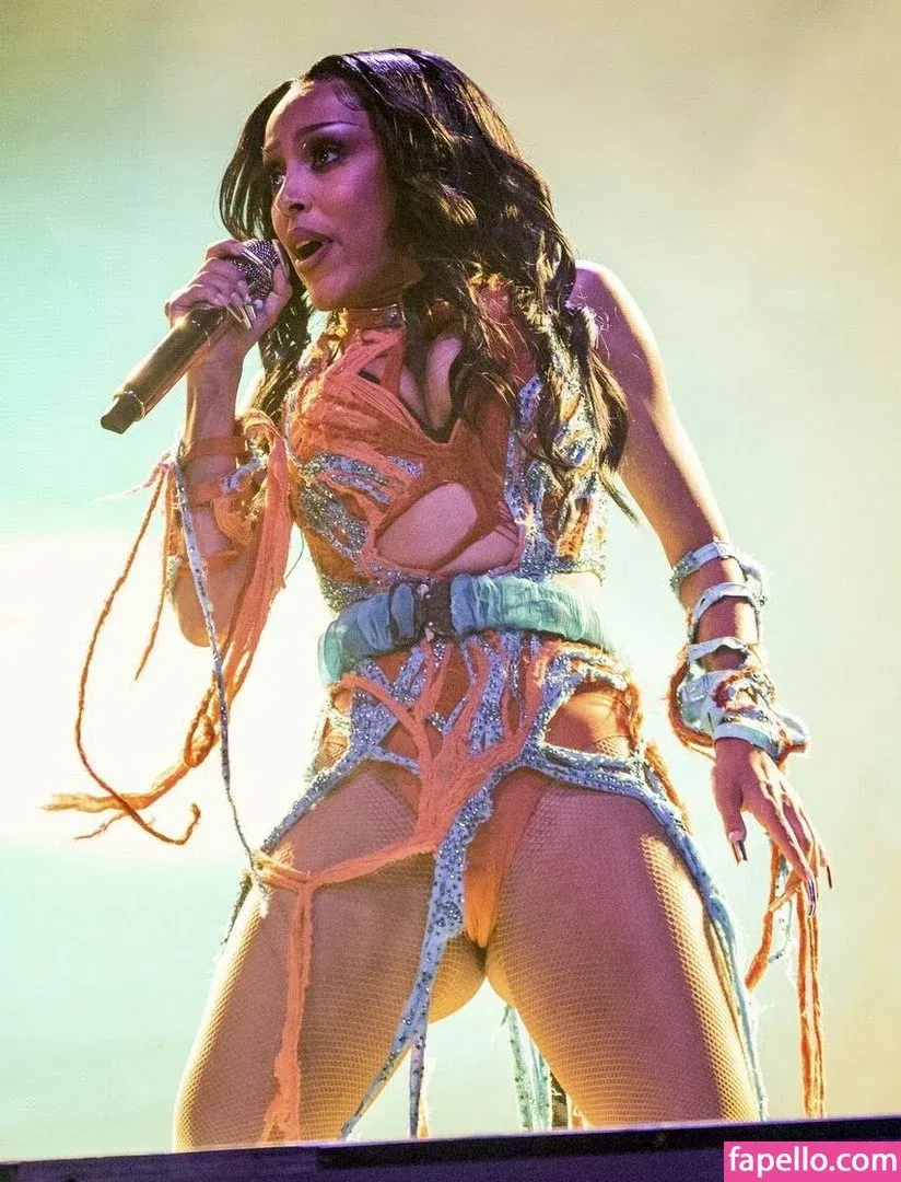 Doja Cat Onlyfans Photo Gallery 