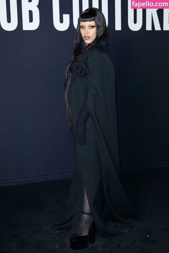 Doja Cat Onlyfans Photo Gallery 