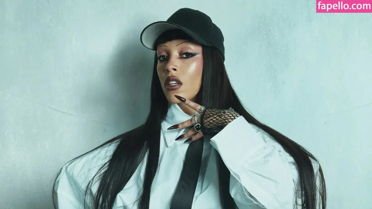 Doja Cat Onlyfans Photo Gallery 