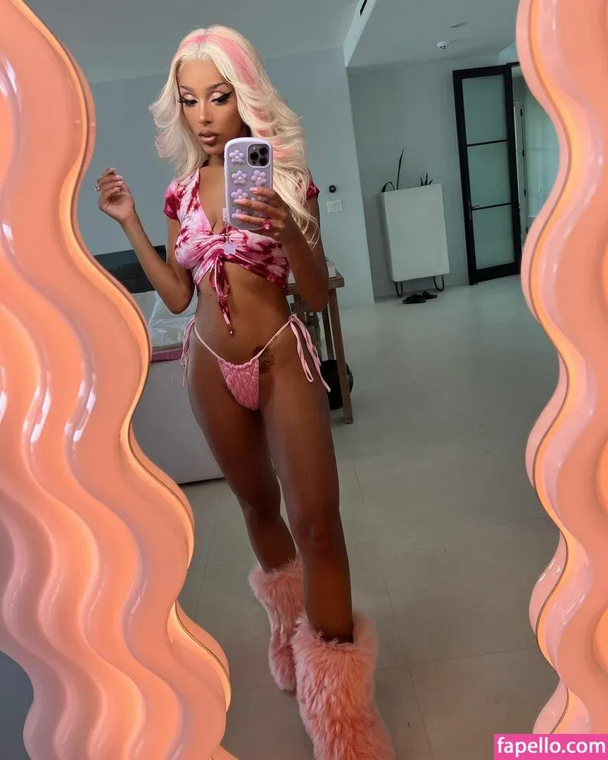 Doja Cat Onlyfans Photo Gallery 