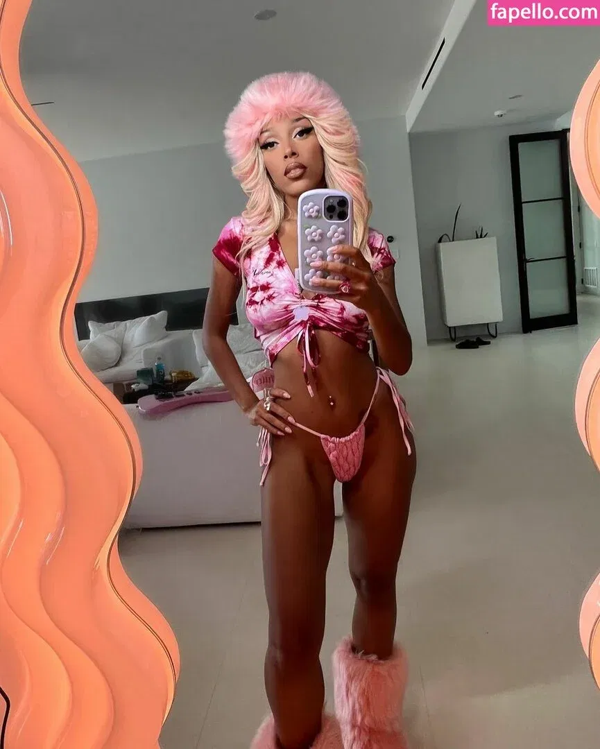Doja Cat Onlyfans Photo Gallery 