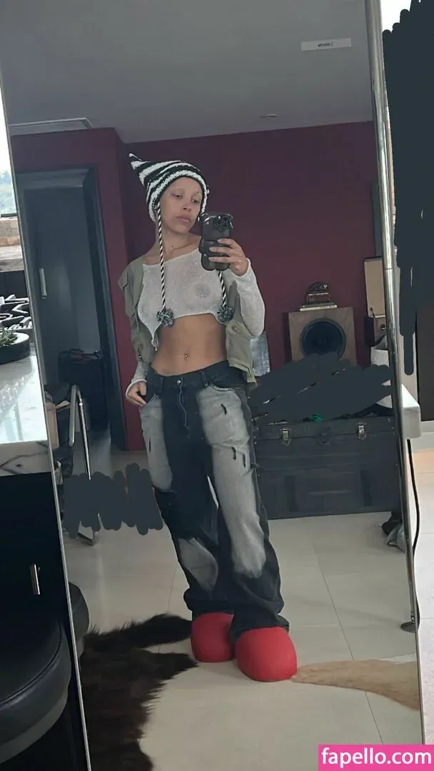 Doja Cat Onlyfans Photo Gallery 