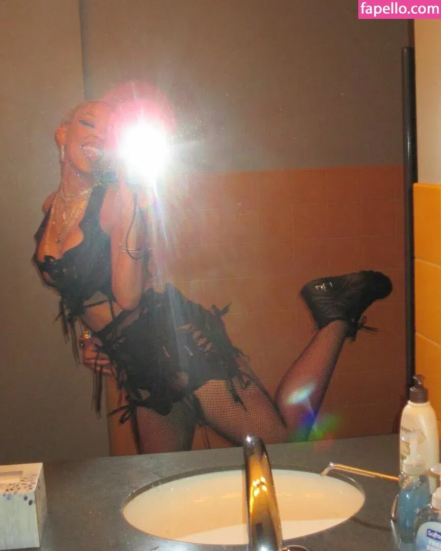 Doja Cat Onlyfans Photo Gallery 