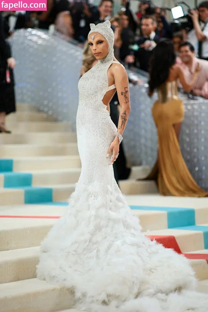 Doja Cat Onlyfans Photo Gallery 