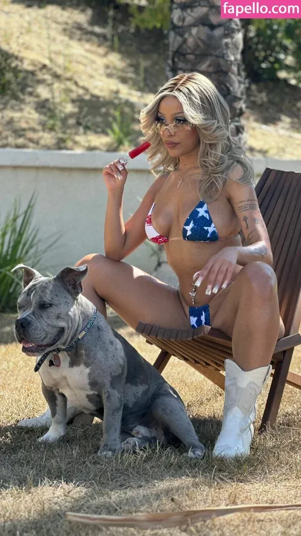 Doja Cat Onlyfans Photo Gallery 