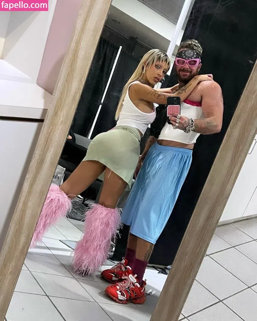 Doja Cat Onlyfans Photo Gallery 