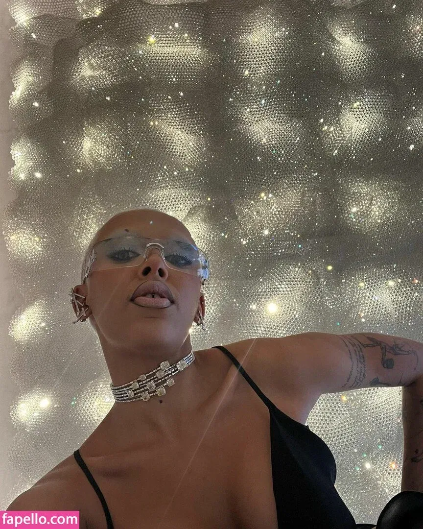 Doja Cat Onlyfans Photo Gallery 