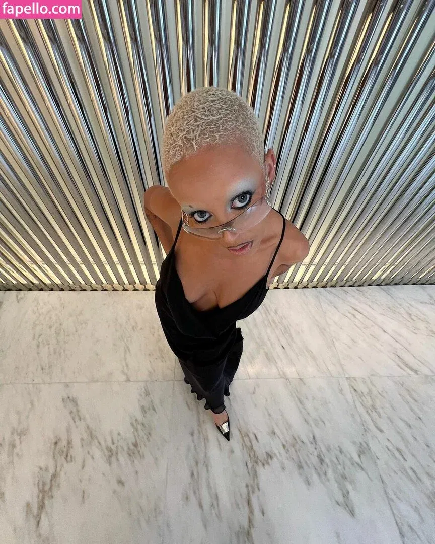 Doja Cat Onlyfans Photo Gallery 