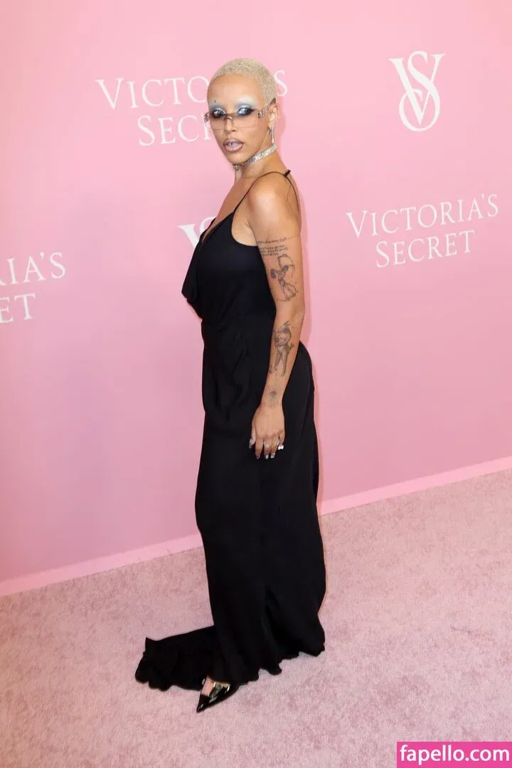 Doja Cat Onlyfans Photo Gallery 