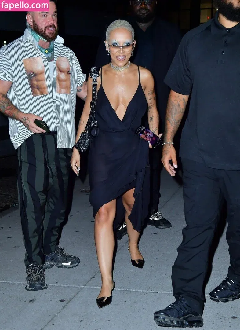 Doja Cat Onlyfans Photo Gallery 