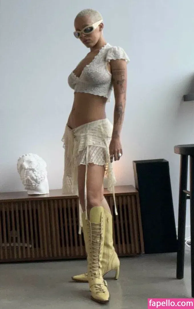 Doja Cat Onlyfans Photo Gallery 