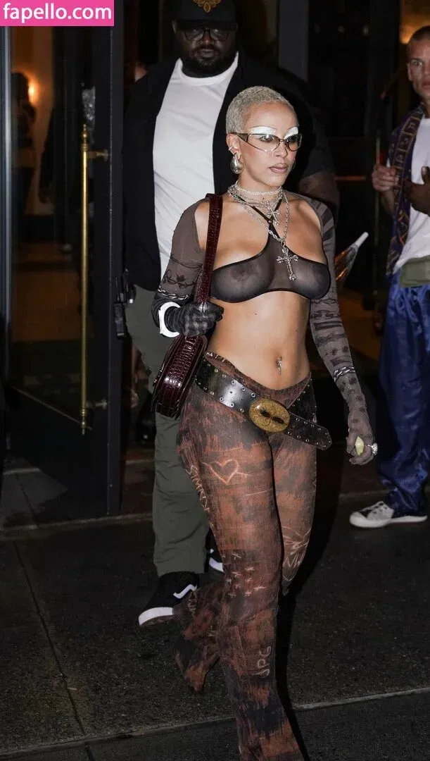 Doja Cat Onlyfans Photo Gallery 