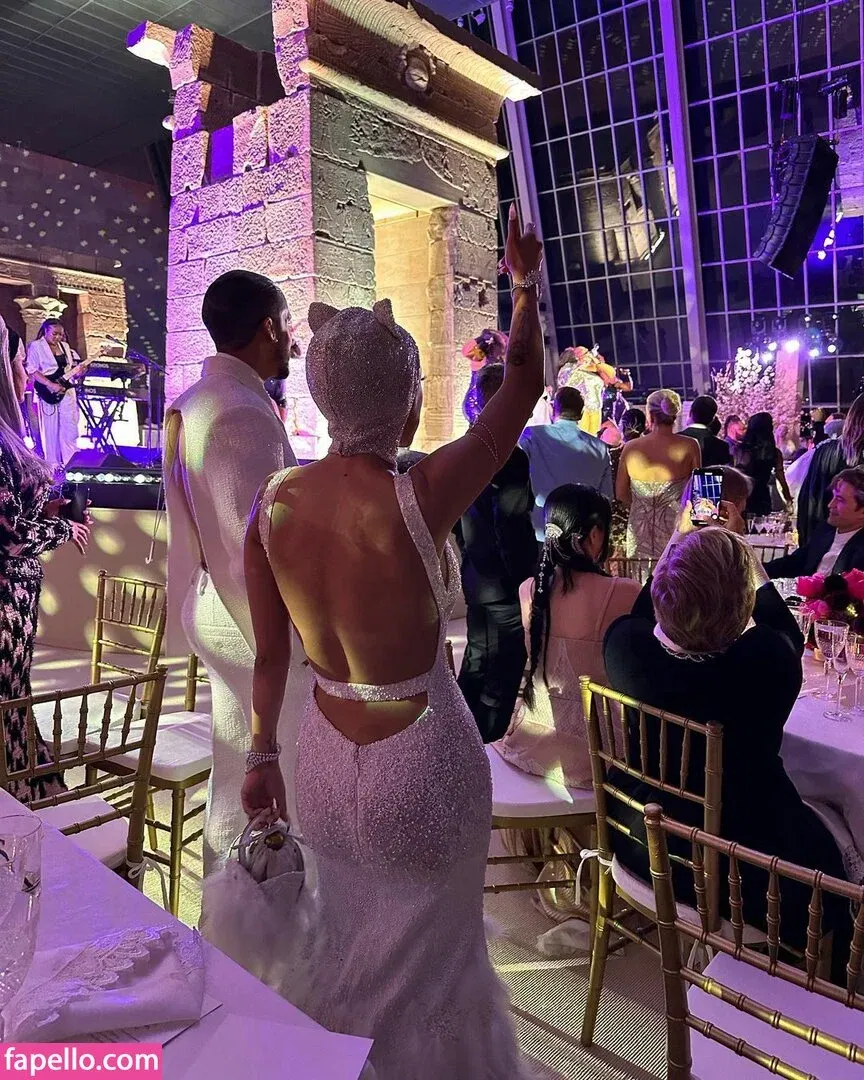 Doja Cat Onlyfans Photo Gallery 