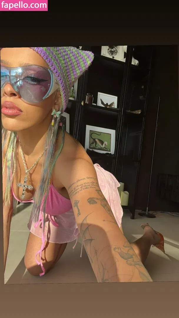 Doja Cat Onlyfans Photo Gallery 
